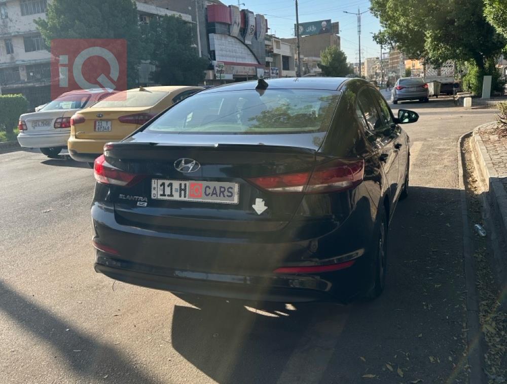 هيونداي النترا